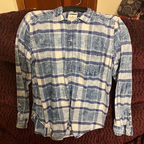 American Eagle Outfitters Tops - American Eagle Button Up Flannel Shirt